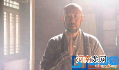 九阴真经里面有九阴白骨爪 九阳神功里面有什么厉害的武功？