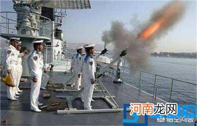 军舰友好访问其它国家 要遵守哪些海军特有的礼仪?