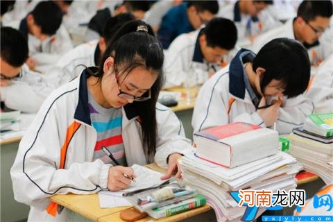 江苏省阜宁中学上榜第一办学质量高 盐城十大高中排行榜