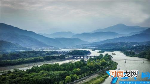 长江注入什么海 长江注入什么海发源于什么地方干流主要位于哪边