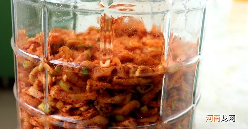 怎么在家做出美味的萝卜干 萝卜干腌制方法教程讲解