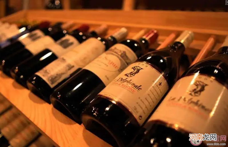 澳葡萄酒|澳葡萄酒对华出口暴跌92%是什么原因 葡萄酒喝了有什么好处