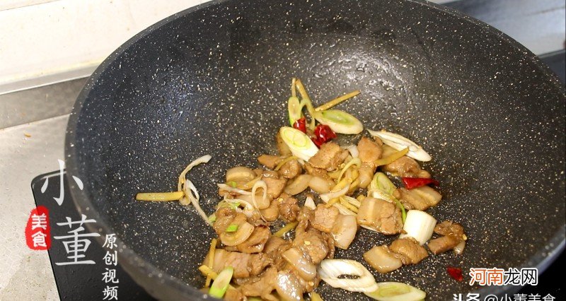 香菇肉片怎么做才好吃 香菇炒肉的做法家常