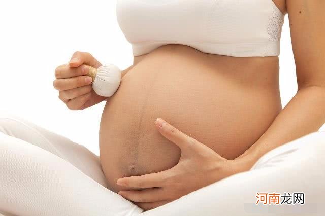 怀孕期间，准妈妈的肚脐会“鼓”出来？这3个原因不妨了解一下！
