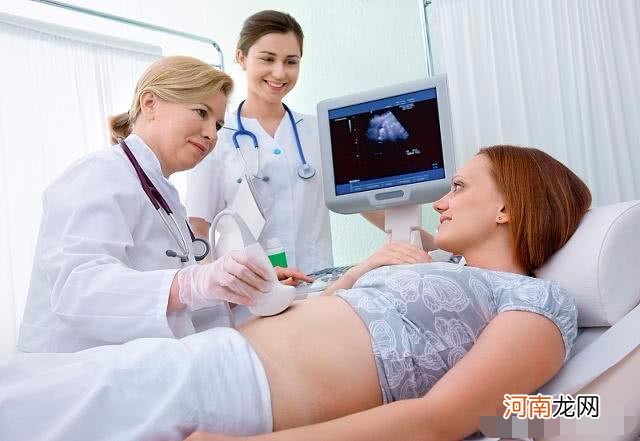 怀孕后，孕妈若有这3种表现，恭喜，腹中可能是枚“小暖男”！