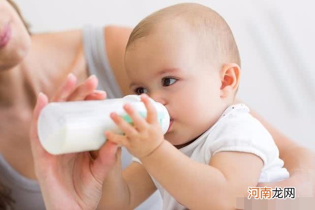 宝宝排便困难？这3种食物要少吃，缓解便秘，利于宝宝健康成长！