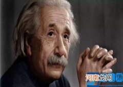 爱因斯坦发明了什么?怎么发明的? 爱因斯坦发明的方程