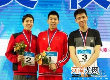 全国冠军赛男子50米蛙泳 闫子贝50米蛙泳夺冠又破纪录