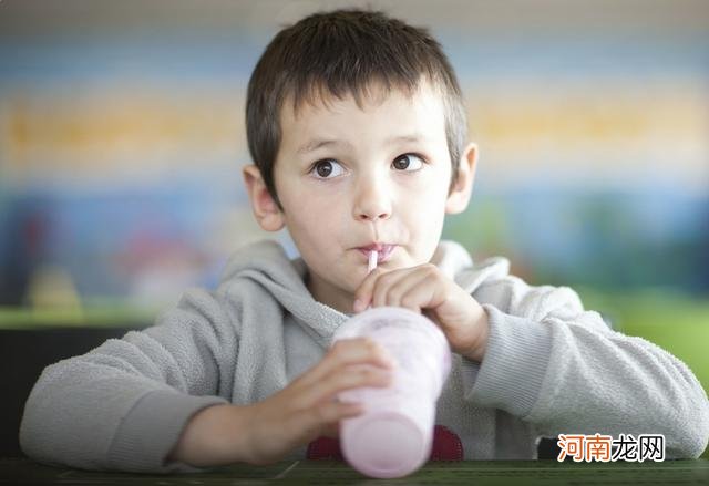 孩子总喜欢跟我作对？孩子到“个性敏感期”，家长要知道应对方法