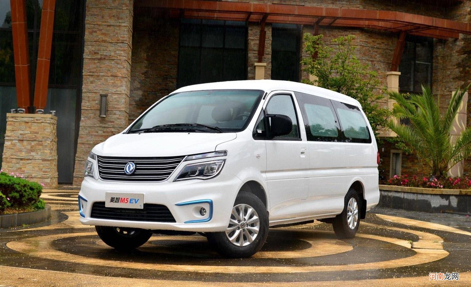 大型商务车9座 9座商务车大全