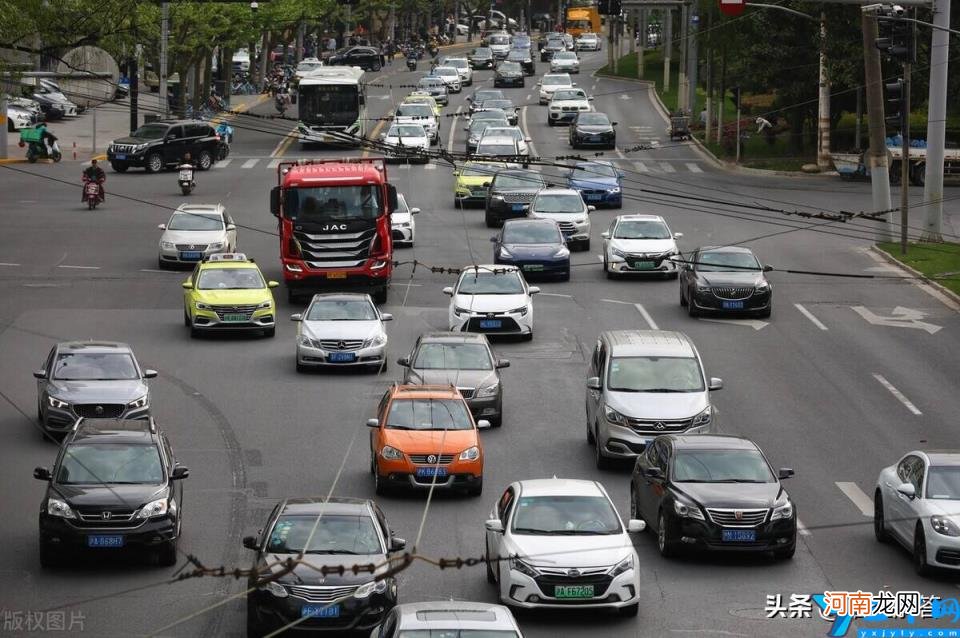 上海私家车可以上路吗 上海外牌限行2022最新规定