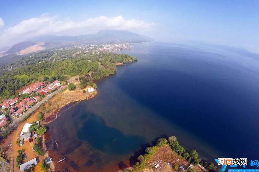 最深的十大湖排名 世界上最深的湖泊是什么湖