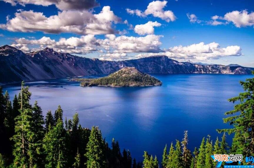 最深的十大湖排名 世界上最深的湖泊是什么湖