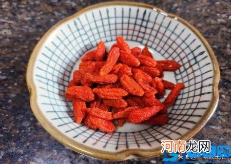 怎样炒银耳好吃窍门 银耳怎样炒才好吃