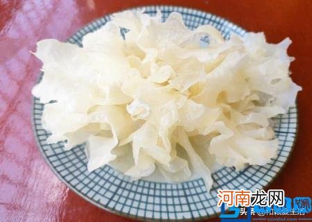 怎样炒银耳好吃窍门 银耳怎样炒才好吃