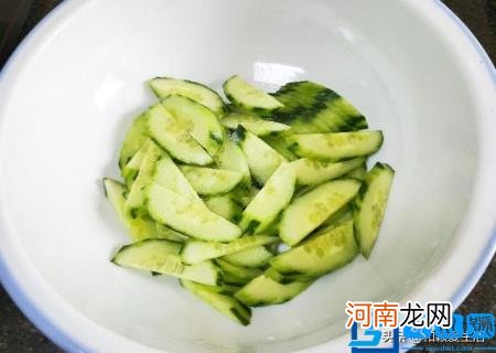 怎样炒银耳好吃窍门 银耳怎样炒才好吃