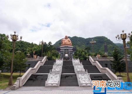 浙江奉化弥勒佛寺庙 浙江奉化弥勒佛道场