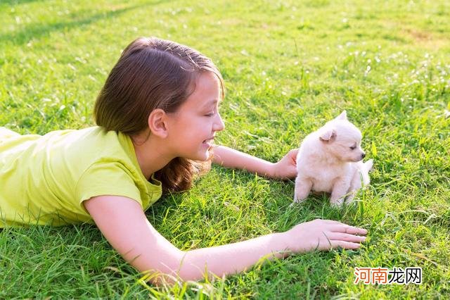 同学有的东西也想要？孩子有了“攀比”心理，父母该如何应对