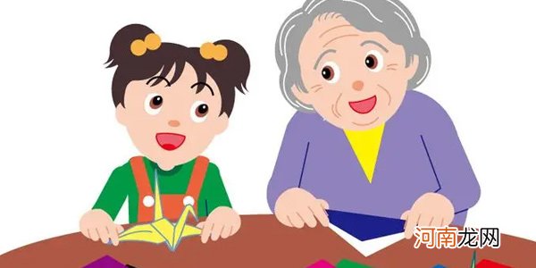 奶奶和孙女关系怎么填写 奶奶和孙女是亲属关系吗
