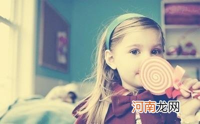 孩子总是犯错？比起喋喋不休的“说教”，“沉默教育”的效果更好