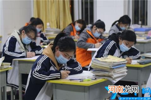 郑州外国语学校上榜第一一流理念 郑州十大高中排行榜