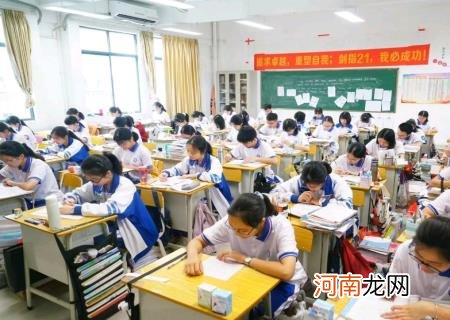 北京私立学校收费一览表 成都最便宜的私立学校一年多少钱