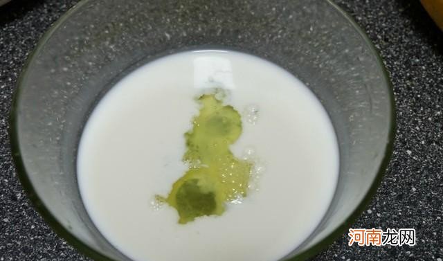在家自己怎么做木瓜炖牛奶 木瓜牛奶的做法步骤讲解