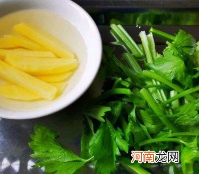 在家怎么自己做香辣小龙虾 香辣小龙虾的做法步骤推荐