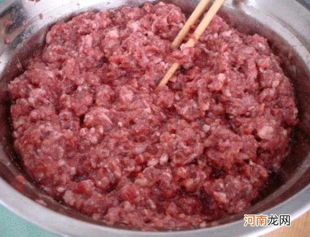 牛肉饺子馅怎么做好吃 牛肉包子馅怎么做最好吃