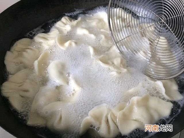 水饺怎么煮 速冻水饺怎么煮