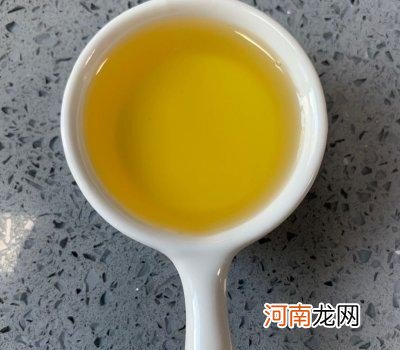 在家自己怎么做番茄酱炒年糕 番茄酱炒年糕的做法步骤