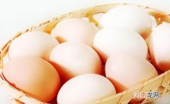 为什么鸡蛋上有小疙瘩会变黑 滚鸡蛋去湿毒是不是真的