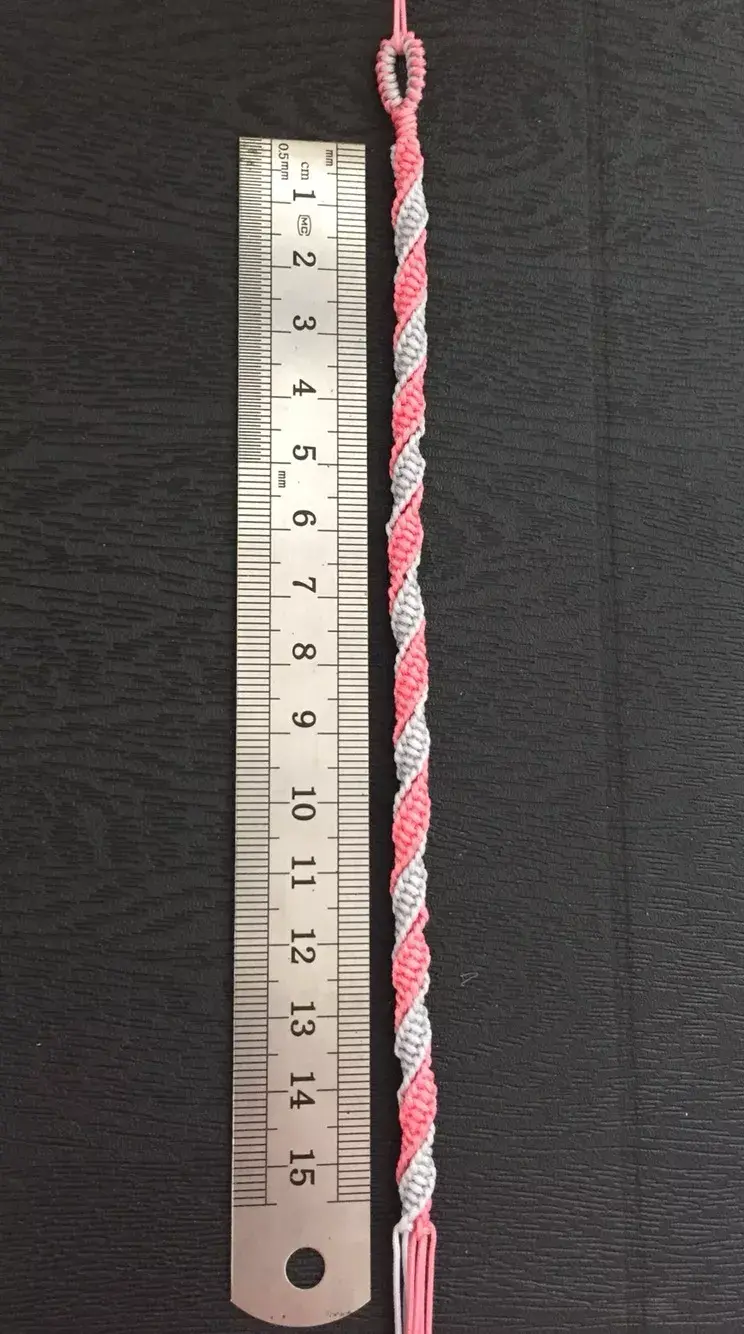 怎么编制好看的手链 手工手链编织教程讲解