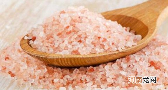 喜马拉雅粉盐是哪国的 喜马拉雅粉盐的功效有哪些