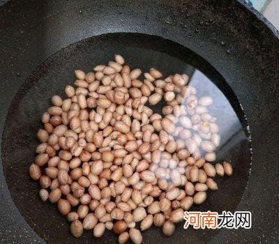 在家怎么自己腌蒜苔好吃 蒜苔的腌制方法步骤