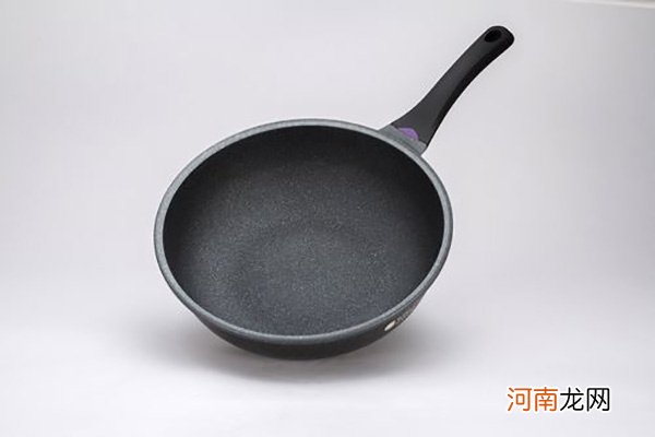 麦饭石锅哪家强？这几款品牌了解一下