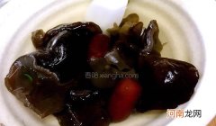 黑木耳红枣汤的做法步骤 黑木耳红枣汤怎么做