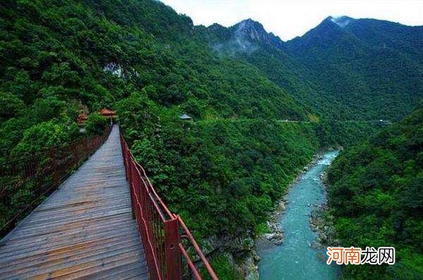 夏天去哪里旅游比较好 夏天去哪里旅游比较好的短视频