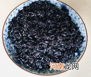 枫叶黑糯米饭的做法