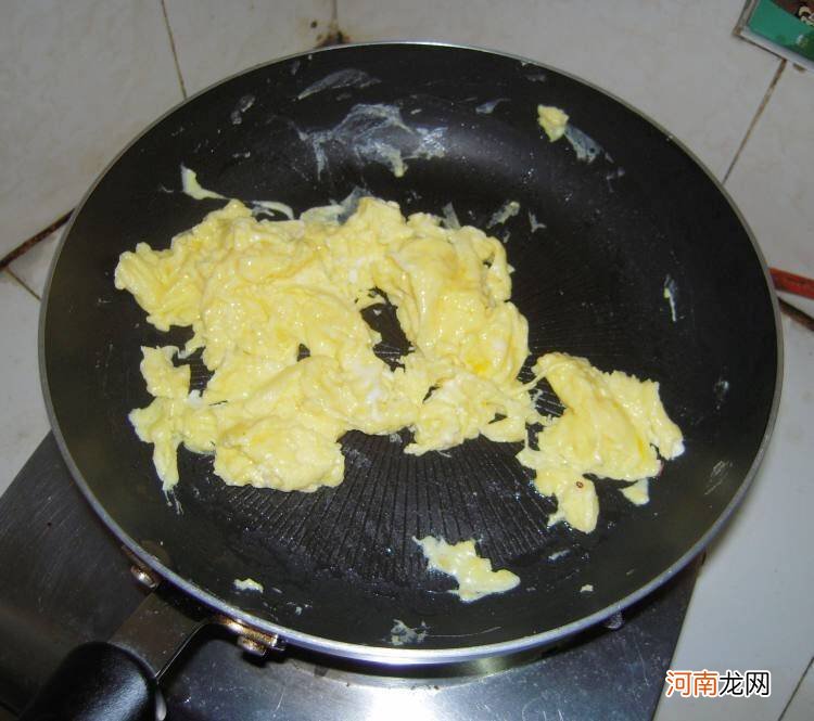 西葫芦炒鸡蛋怎么做好吃
