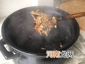 怎样自制熬制八珍汤膏