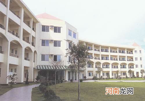 哪里有全封闭学校 哪里有全封闭学校不放假的