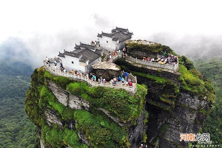 贵州天空之城梵净山在哪里 梵净山在哪里