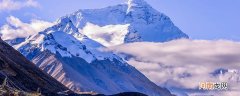 珠穆朗玛峰是哪个国家的 珠穆朗玛峰是中国的吗