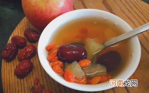苹果红枣枸杞煮水能天天喝吗 苹果红枣枸杞煮汤经期可以喝吗