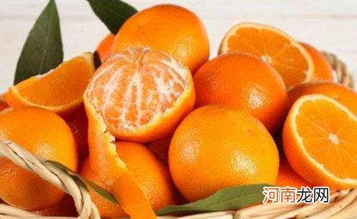 橘子白丝可以泡水吗 橘子里面的白丝有什么作用