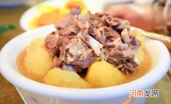 冬季吃羊肉的十大好处是什么?冬季吃羊肉需要注意什么?