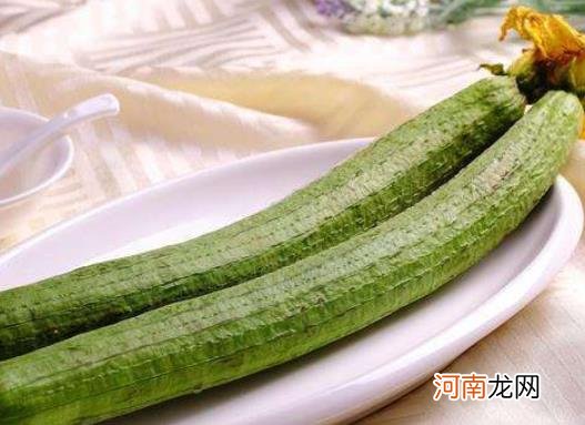 丝瓜籽怎么种植成丝瓜？自家种丝瓜叶子为什么发黄