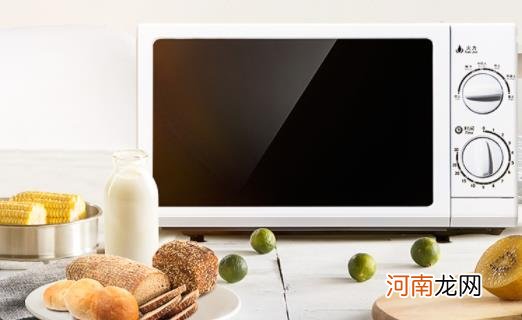 微波炉热外卖盒会融化吗 微波炉加热不能放什么容器