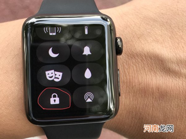 苹果手表怎么息屏 苹果手表自动息屏设置